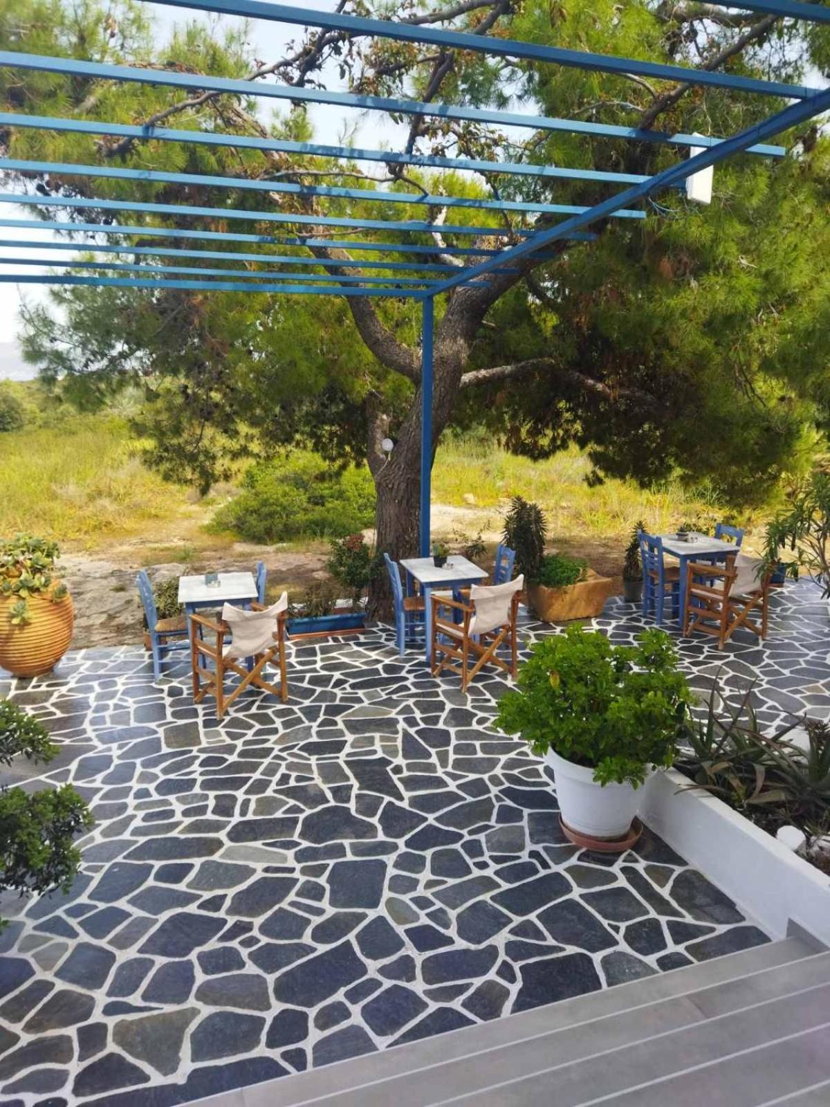 Hotel Flisvos Megalochori  Extérieur photo